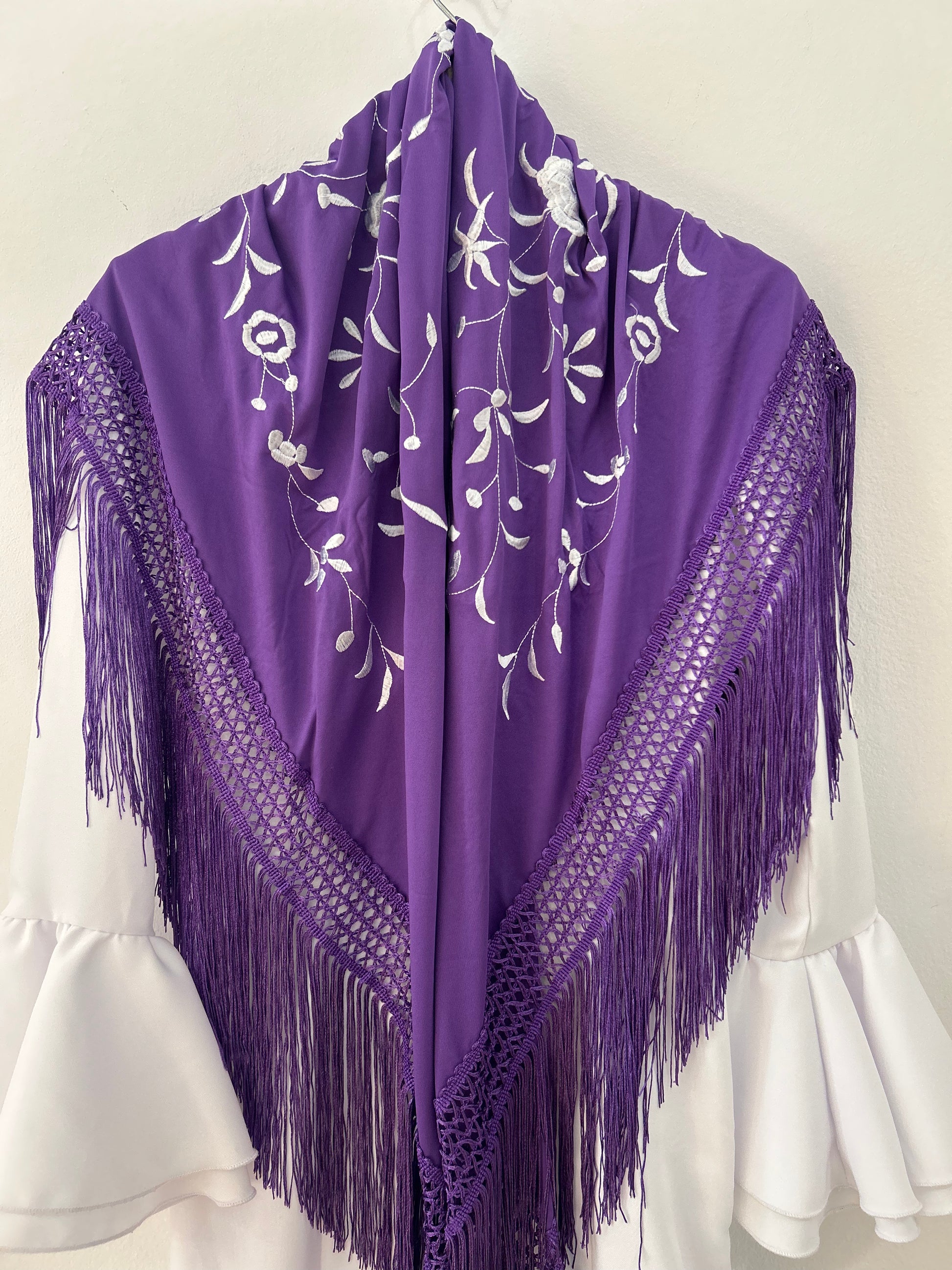 MANTONCILLO MORADO BLANCO