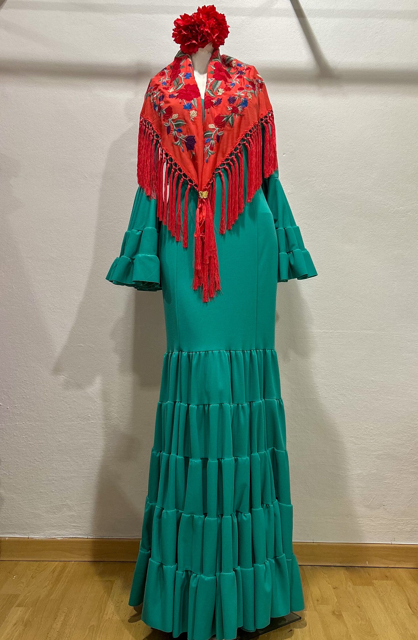 VESTIDO CANASTERO