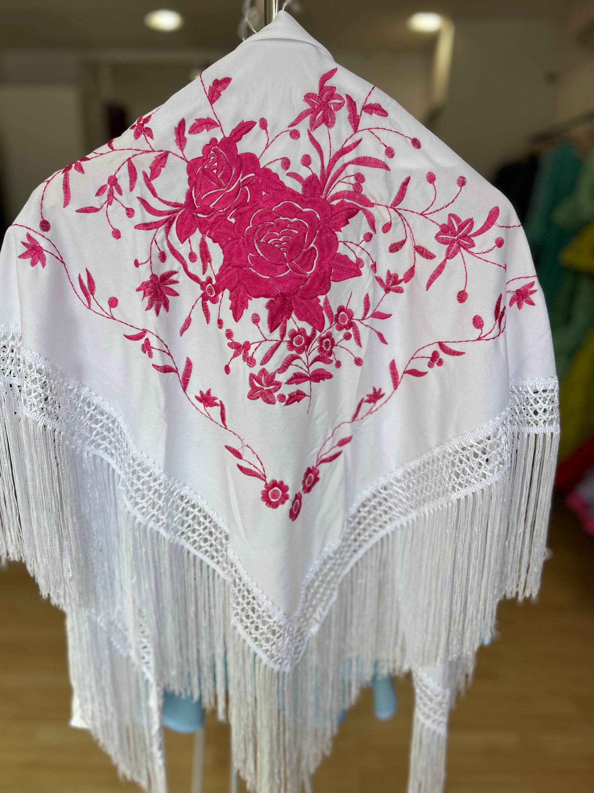 MANTONCILLO BLANCO ROSA